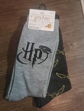 Harry Potter 2-Pack Crew Socks – Men's Women's Unisex Shoe Size 6–12 – NEW